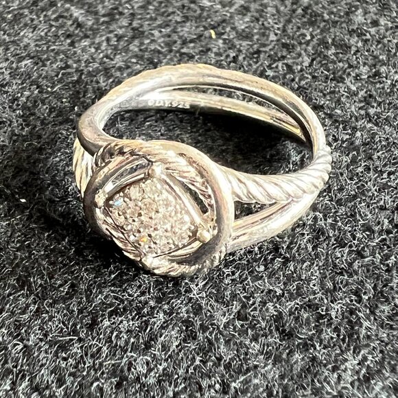 David Yurman Infinity Ring with Diamonds STYLE NUMBER: R12610DSSADI85 - Picture 2 of 7